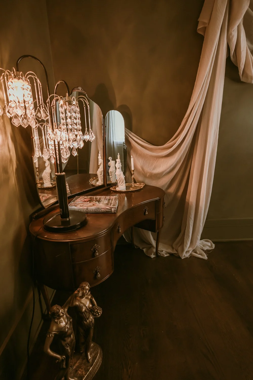 greater vancouver luxury boudoir photography studio-28.jpg