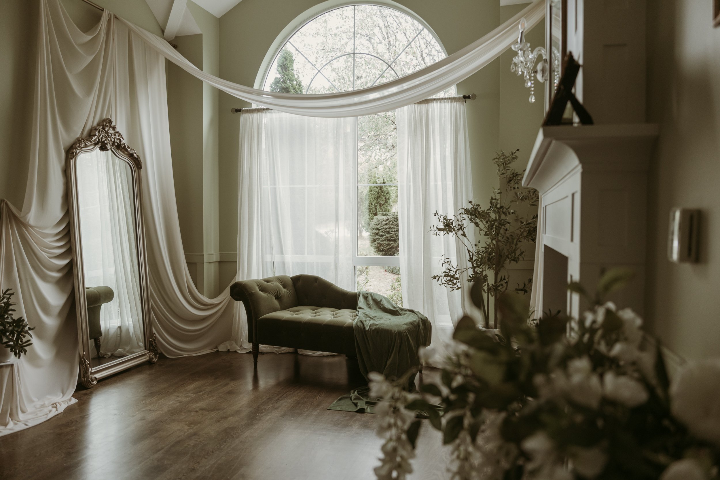 greater vancouver boudoir photo studio-4.jpg
