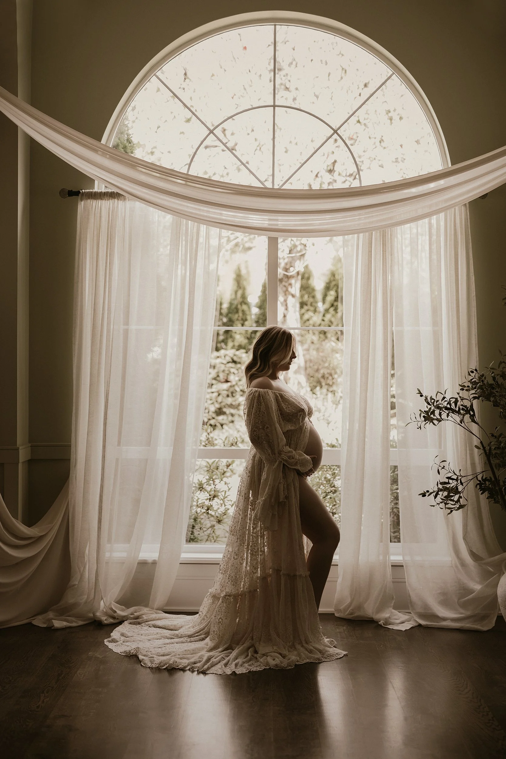 “i never knew I wanted maternity boudoir photos” | vancouver bc boudoir