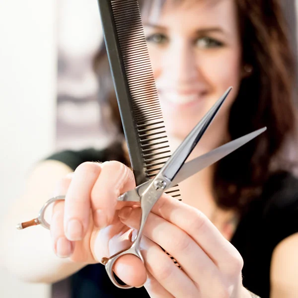 0001_20151119-EM195894-friseur-ossi.jpg