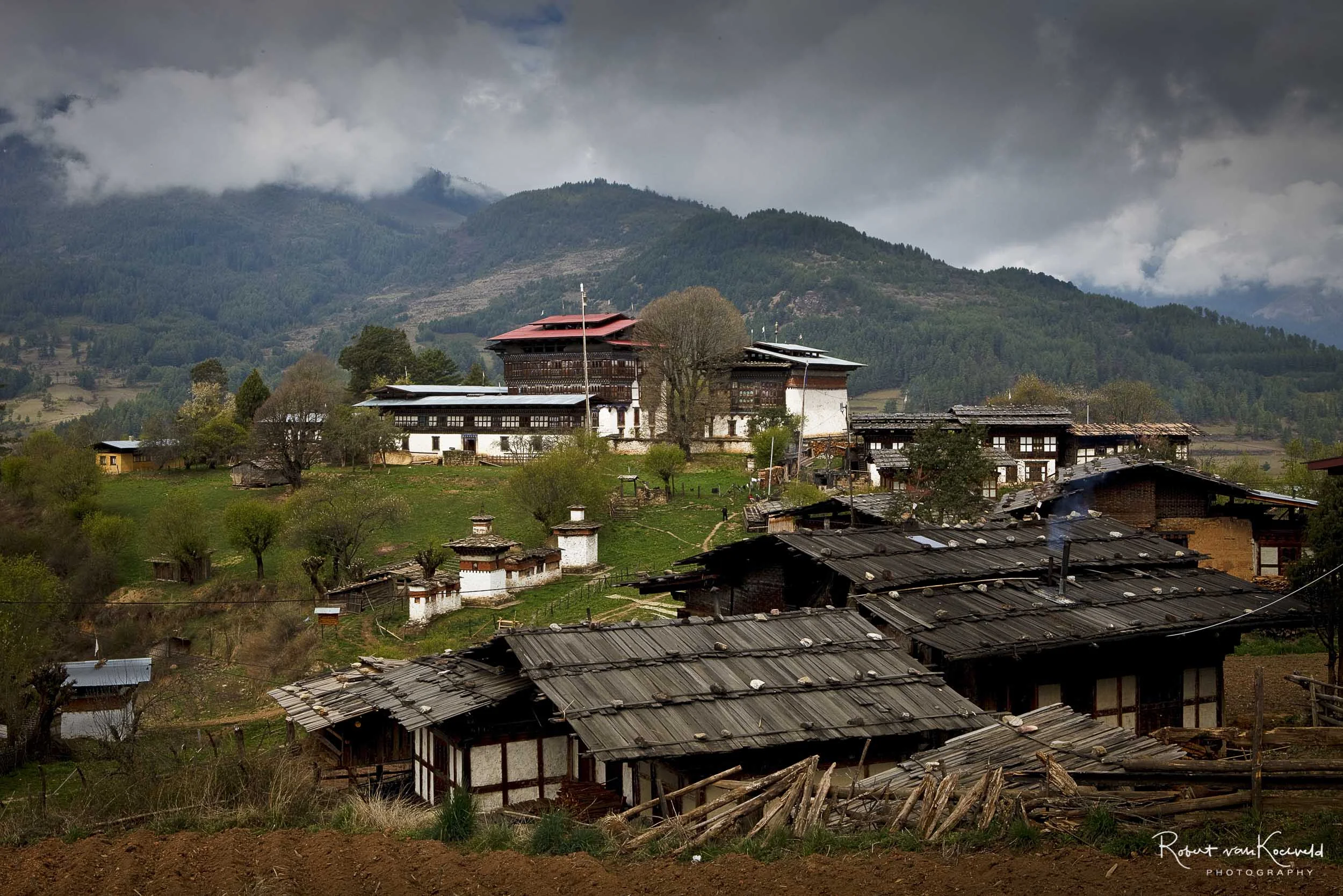 Ogyen Choling long shot