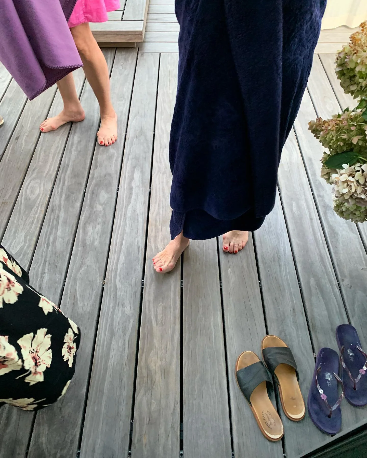 It’s time to take a break and even if it’s only for an evening. Last week we had the pleasure to savour the beautiful roof terrace of a client  we had designed last year. Fabulous. Thanks for this experience. #hagedorninteriorarchitecture