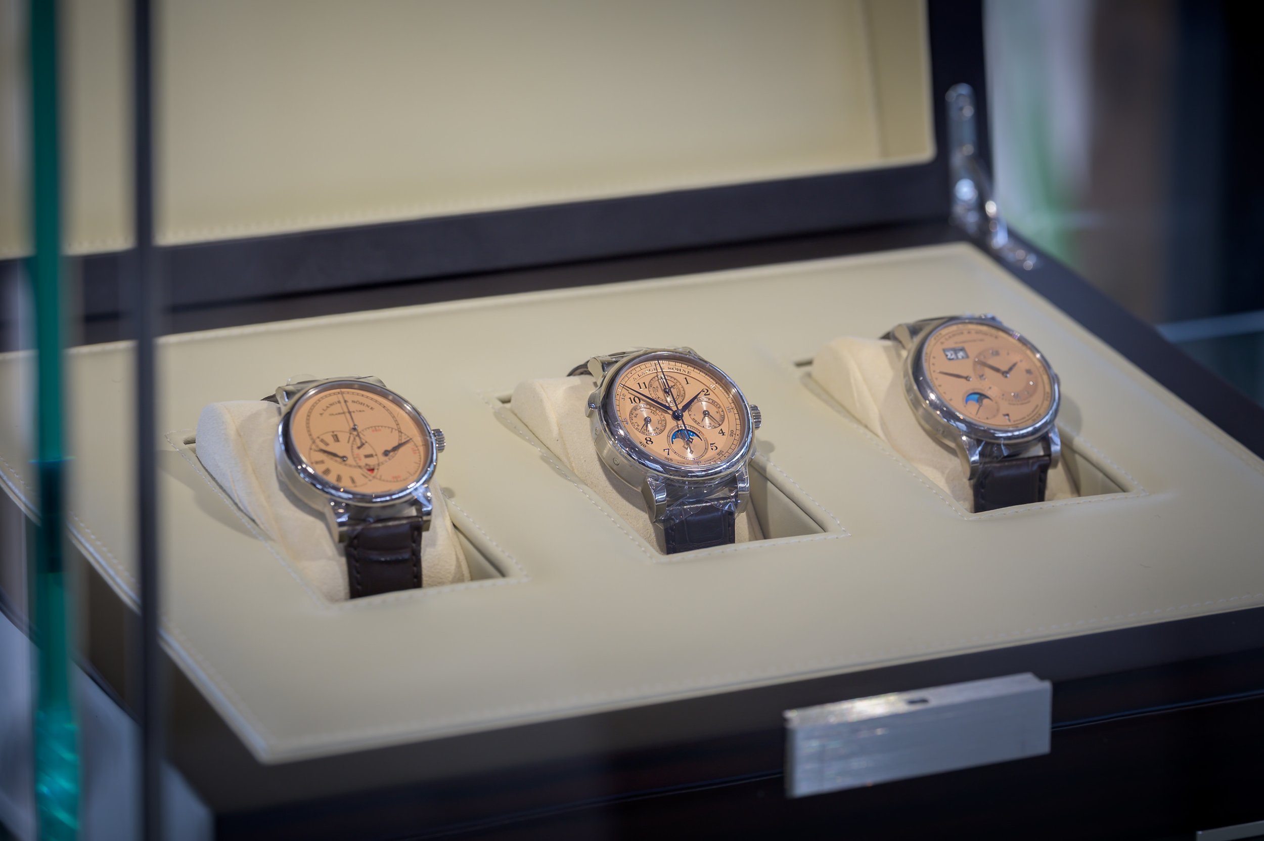 watches1305-37.JPG