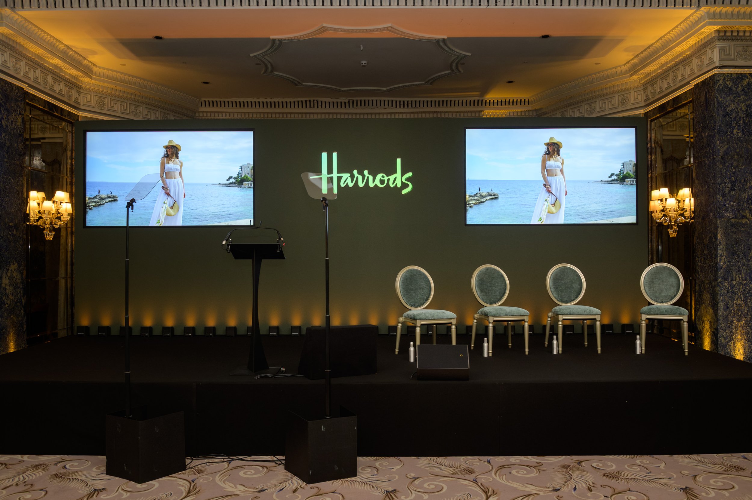 showcase-24.JPG