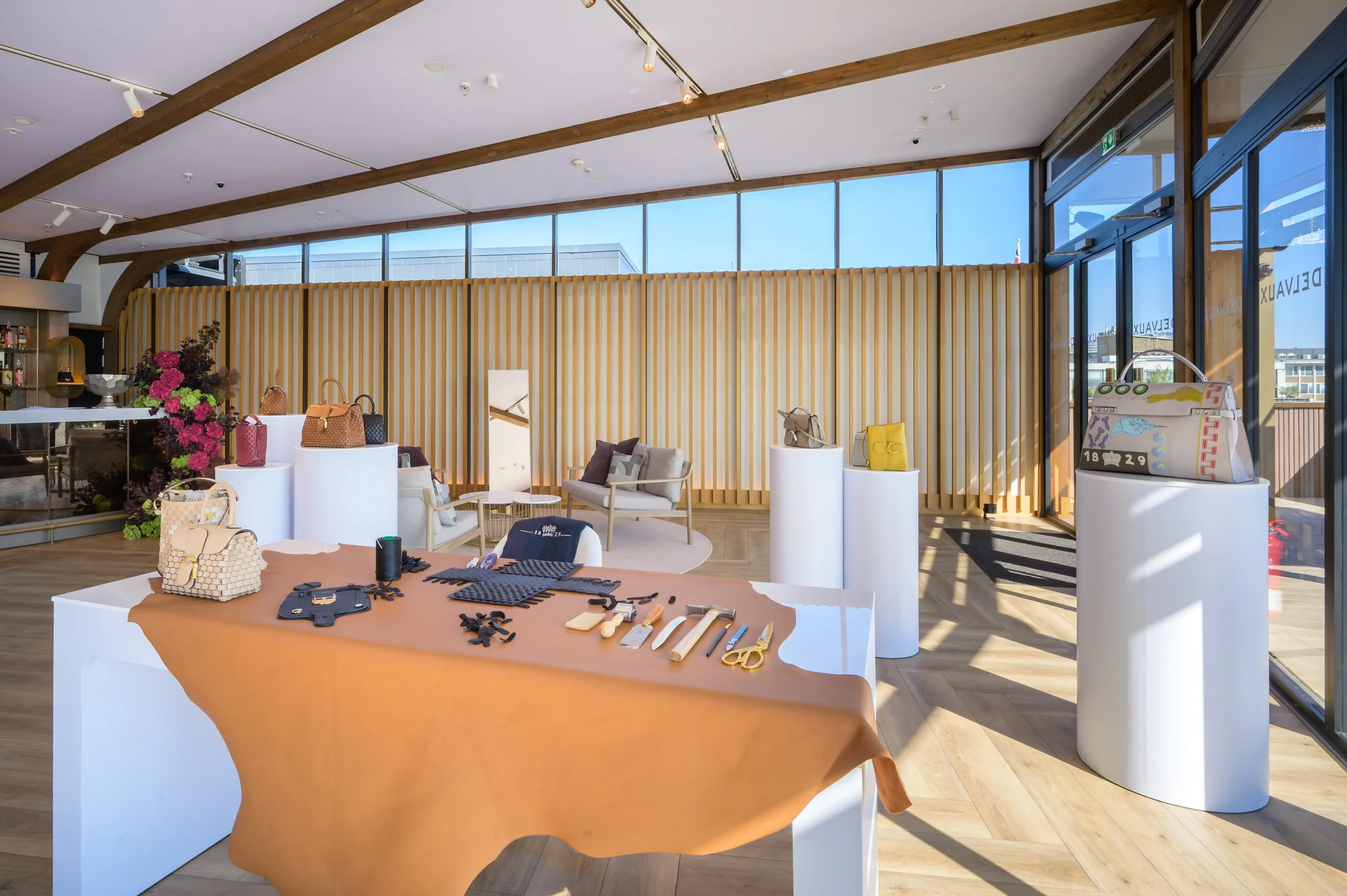 delvaux-4.JPG