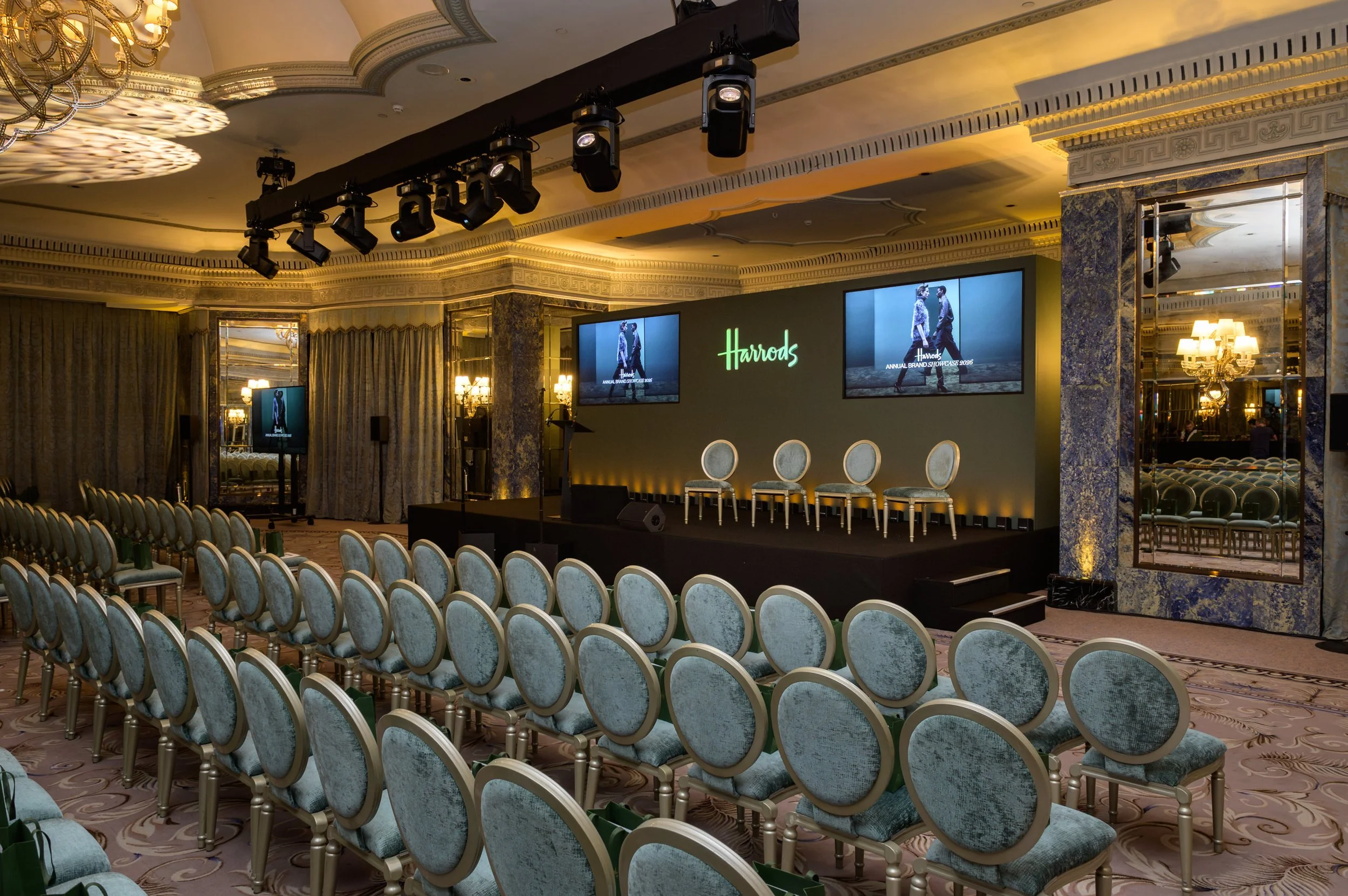 showcase-16.JPG
