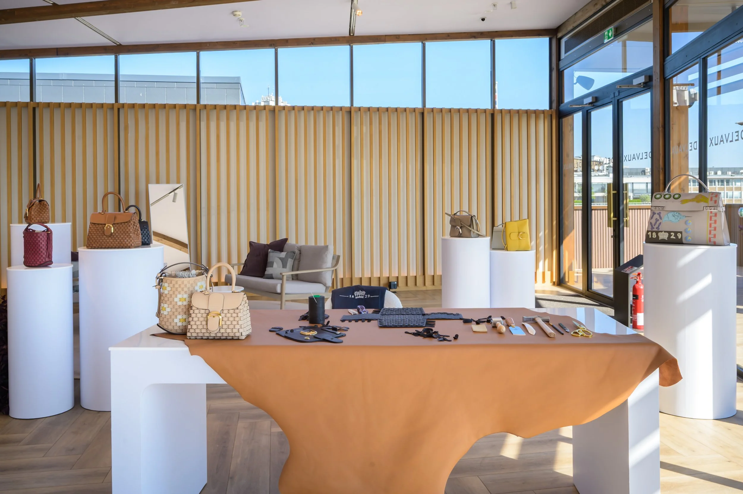 delvaux-5.JPG