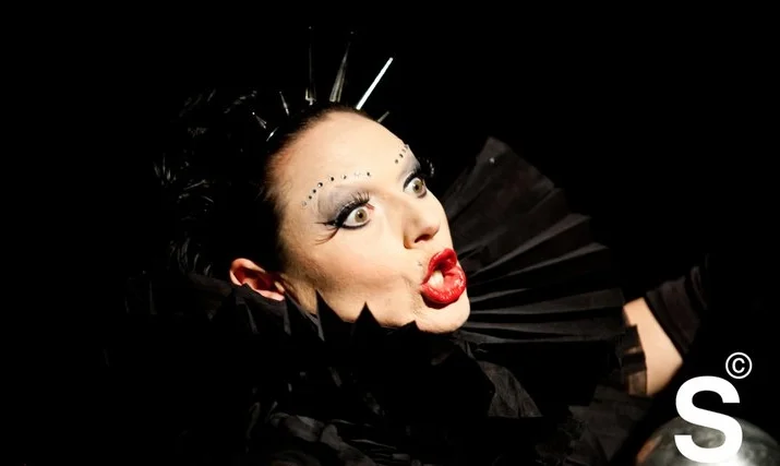 Queen Voyteck Photography 1.jpg
