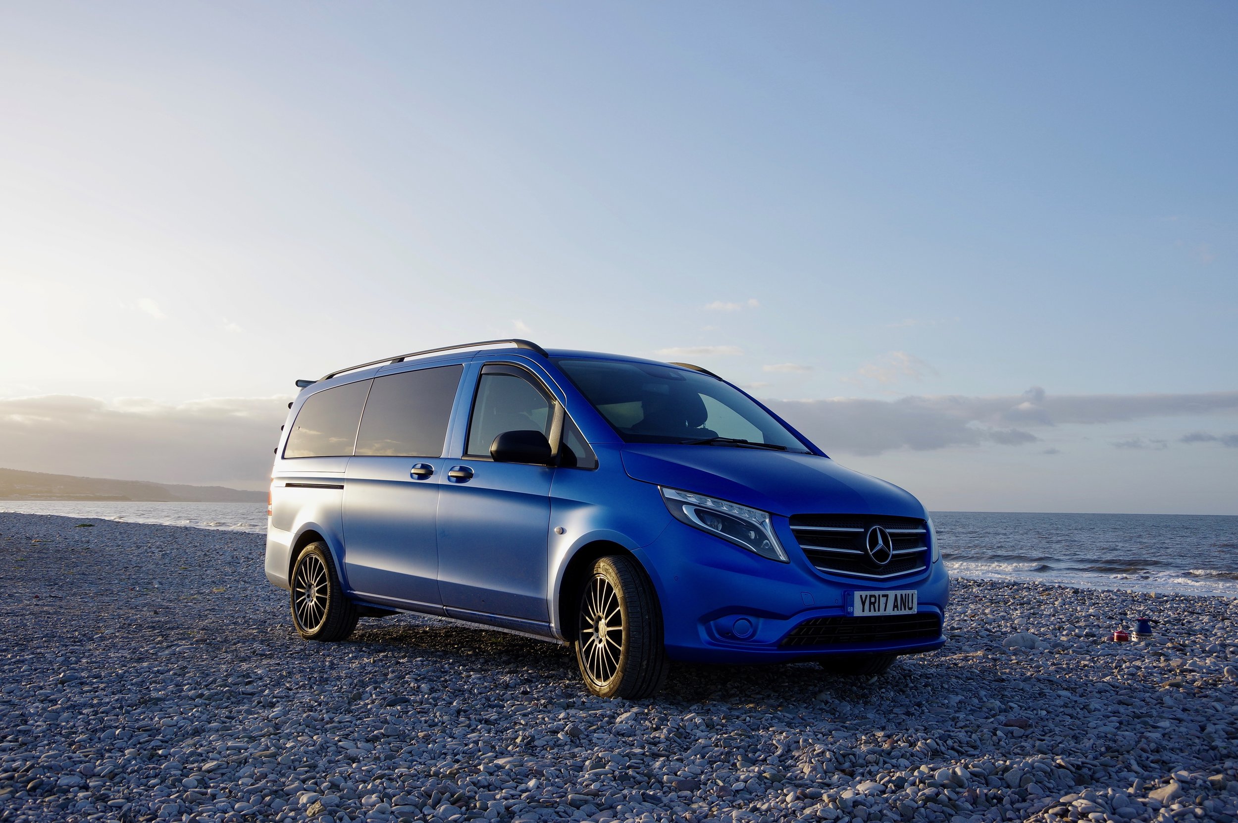 blue mercedes vito