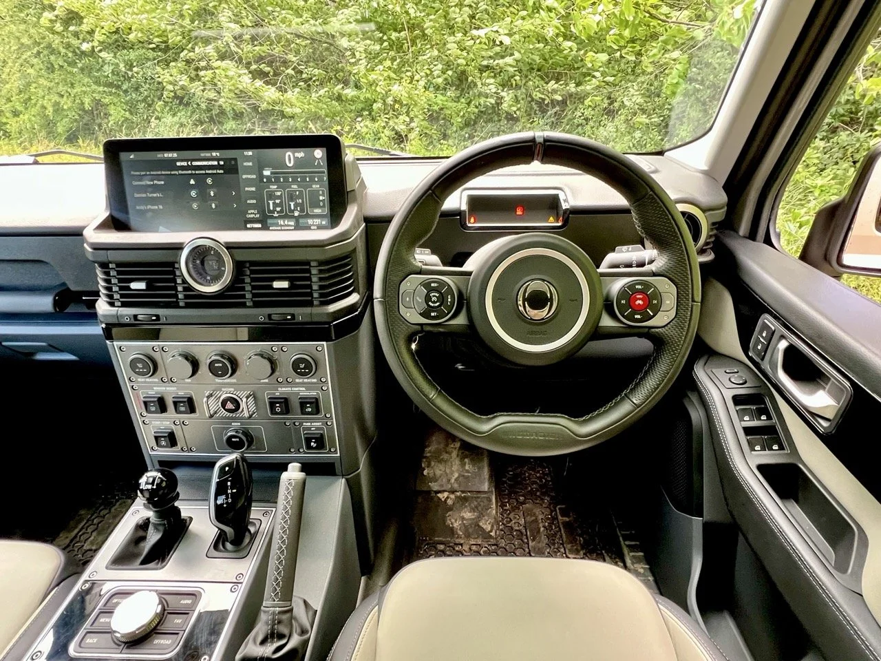 2025 INEOS Quartermaster Dash Layout