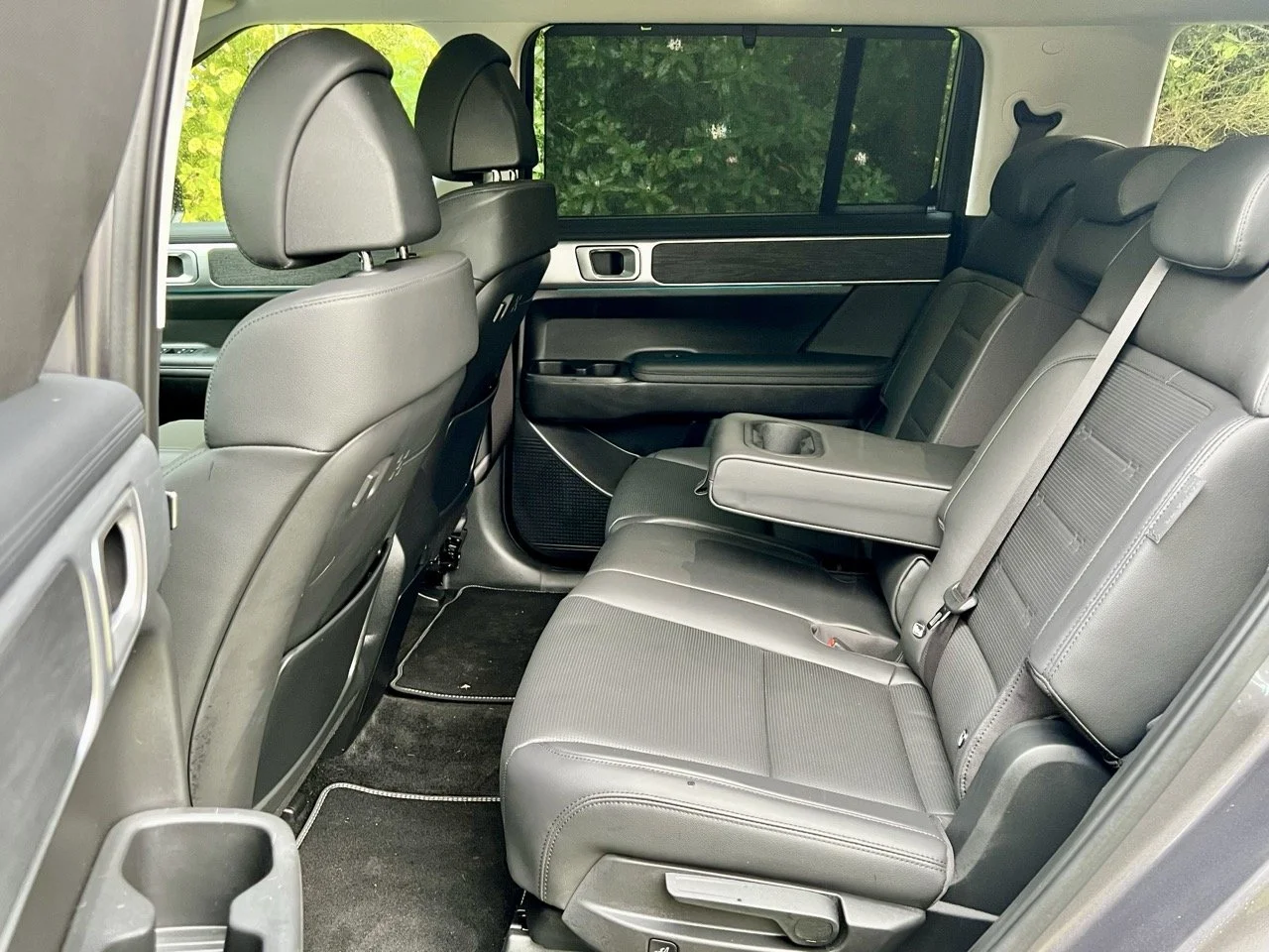 2025 Hyundai Santa Fe second row seats