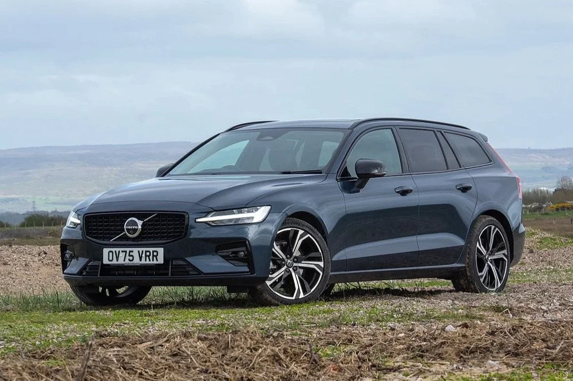 Review: 2026 Volvo V60 B4 Ultra