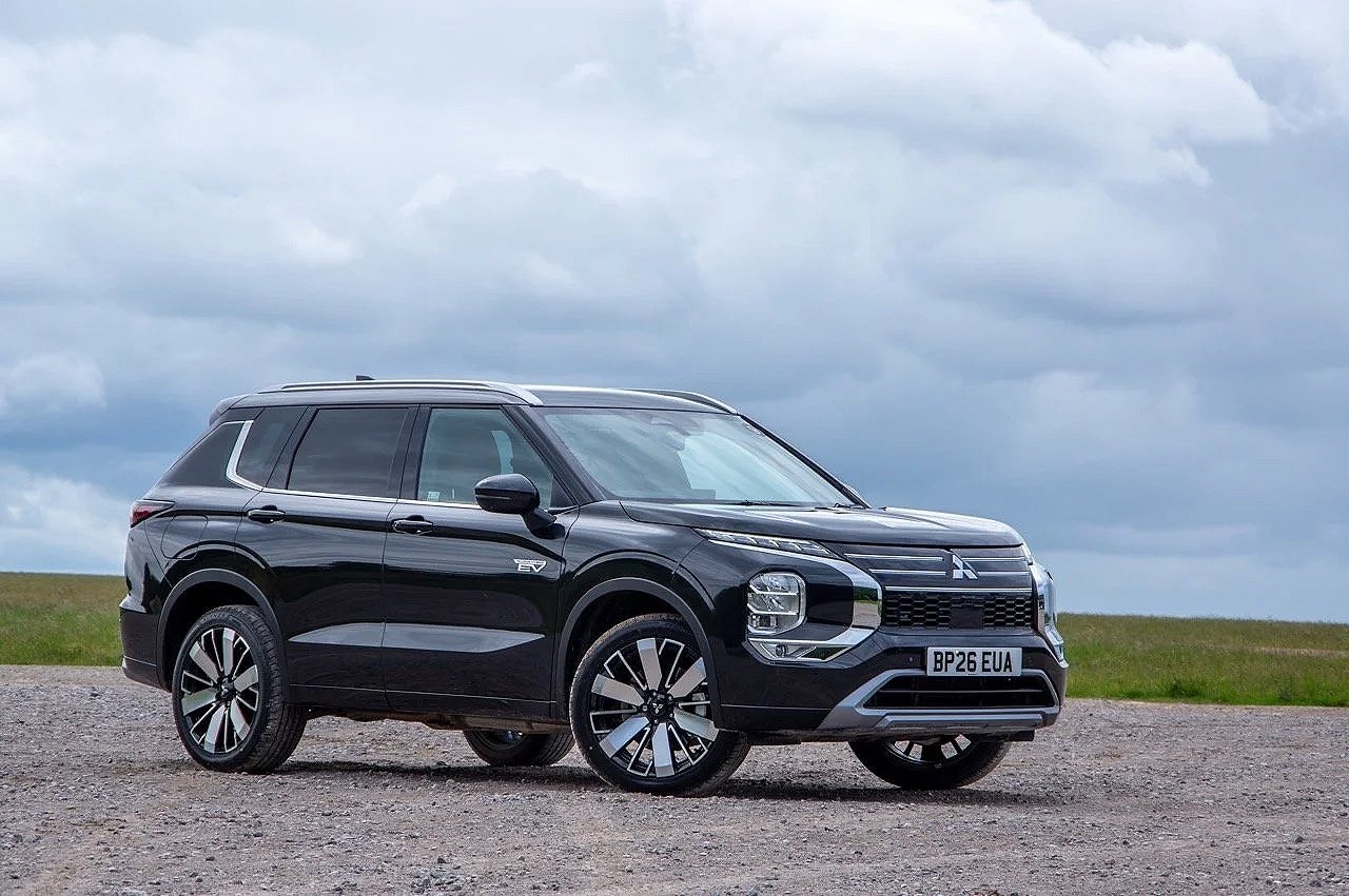 Review: 2026 Mitsubishi Outlander PHEV