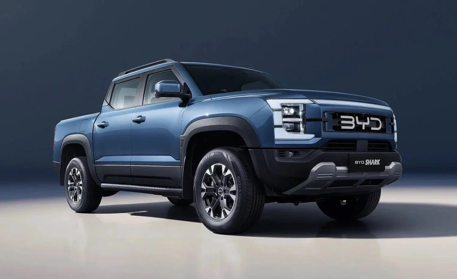 BYD SHARK lands in the UK 