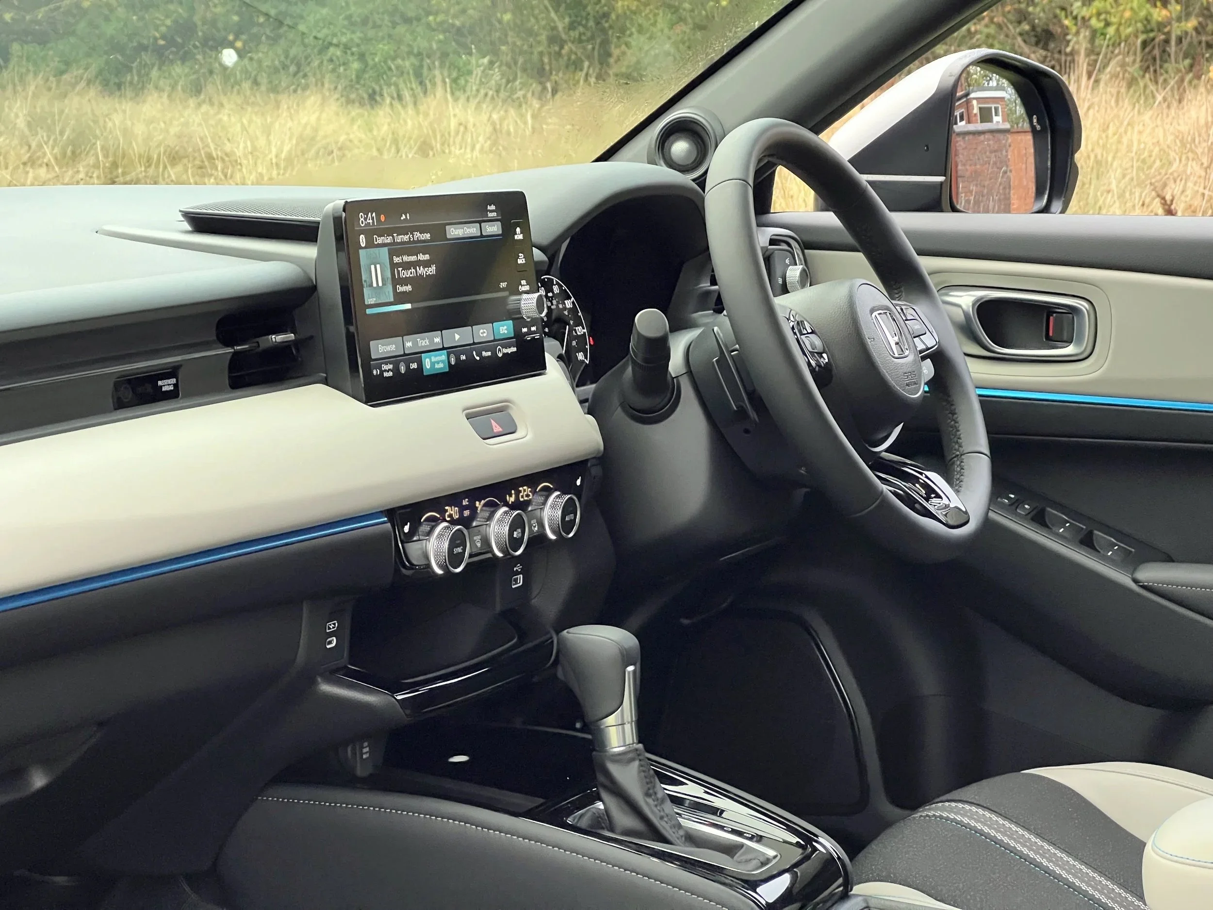 2025 Honda HR-V 1.5 i-MMD Advance Style Plus Dash Layout