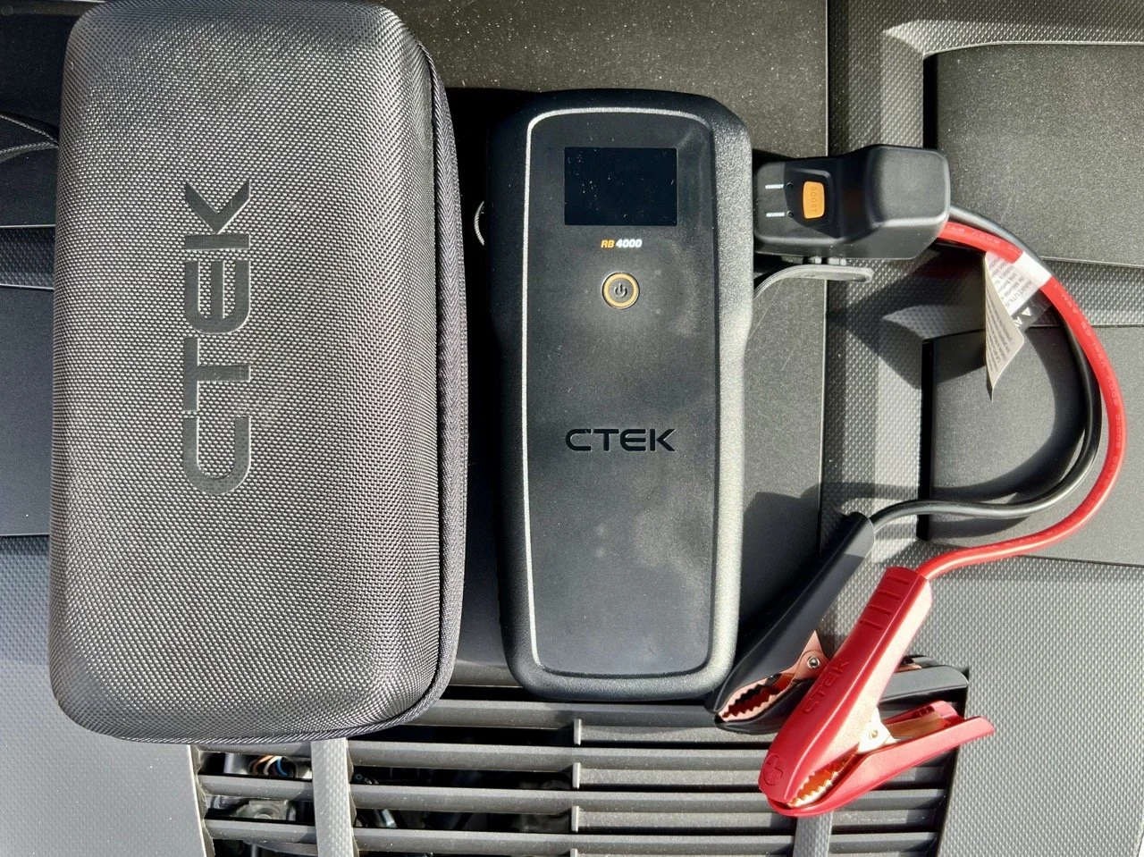 CTEK RB 4000 Portable Jump Starter