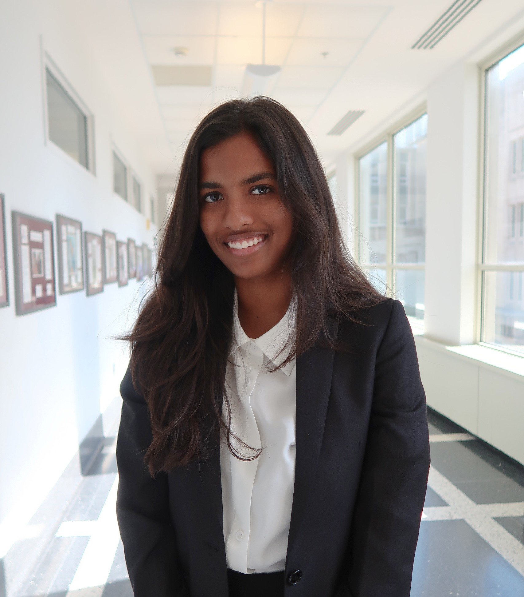NIKITHA DONTHI, ASSOCIATE