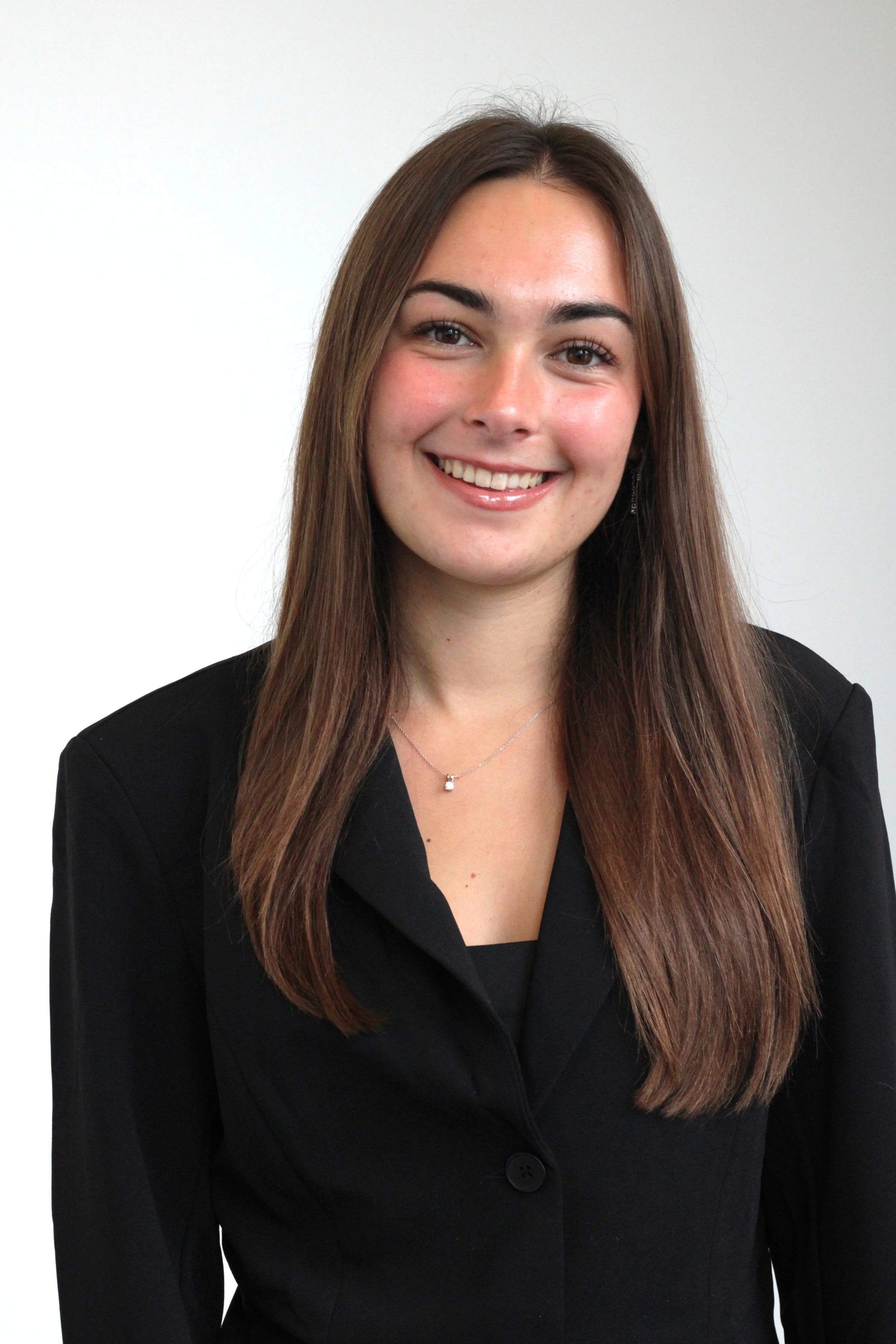 DEVAN TIRENDI, ASSOCIATE