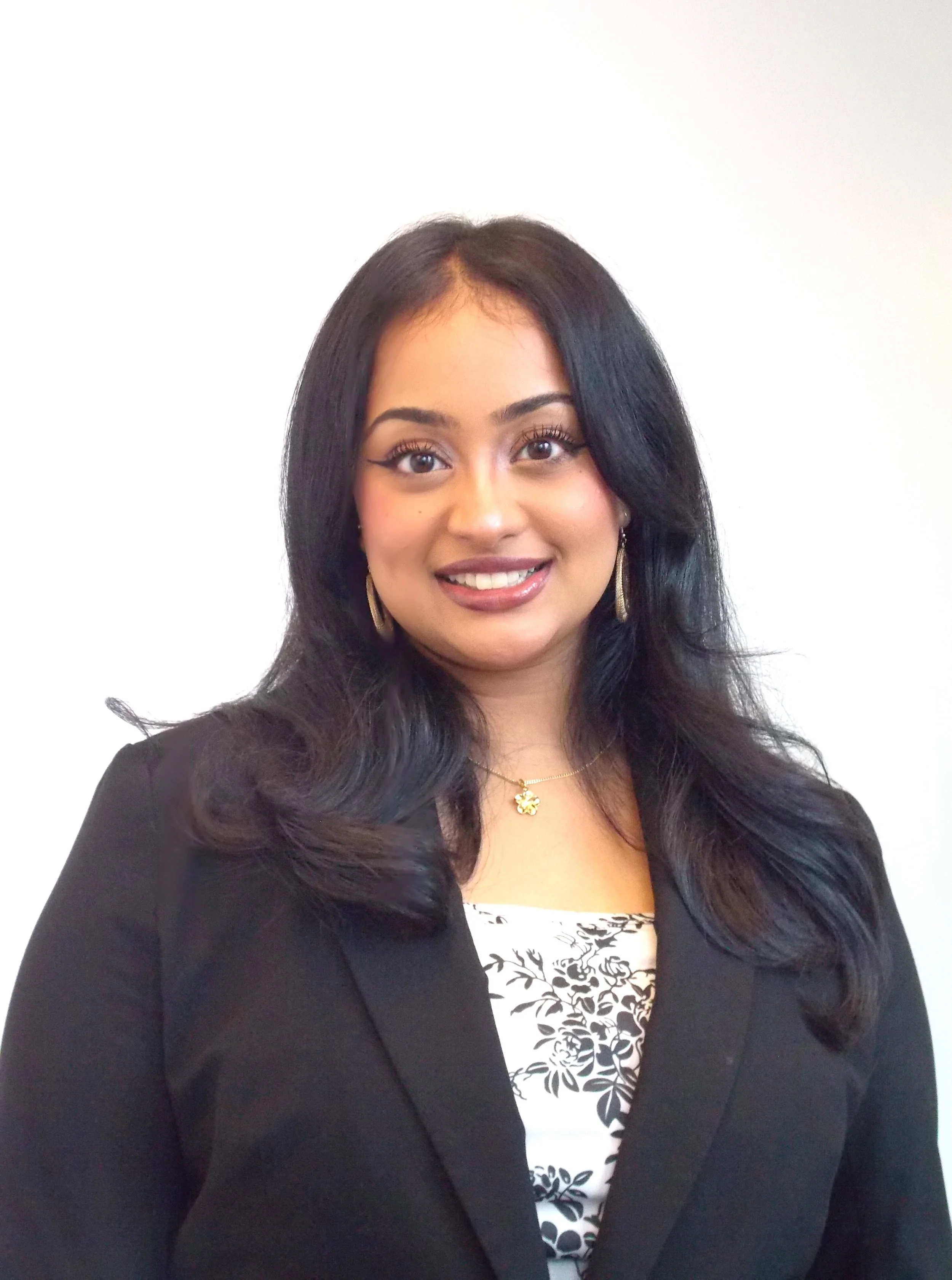 SHRADDHA HARIHARAN, ASSOCIATE