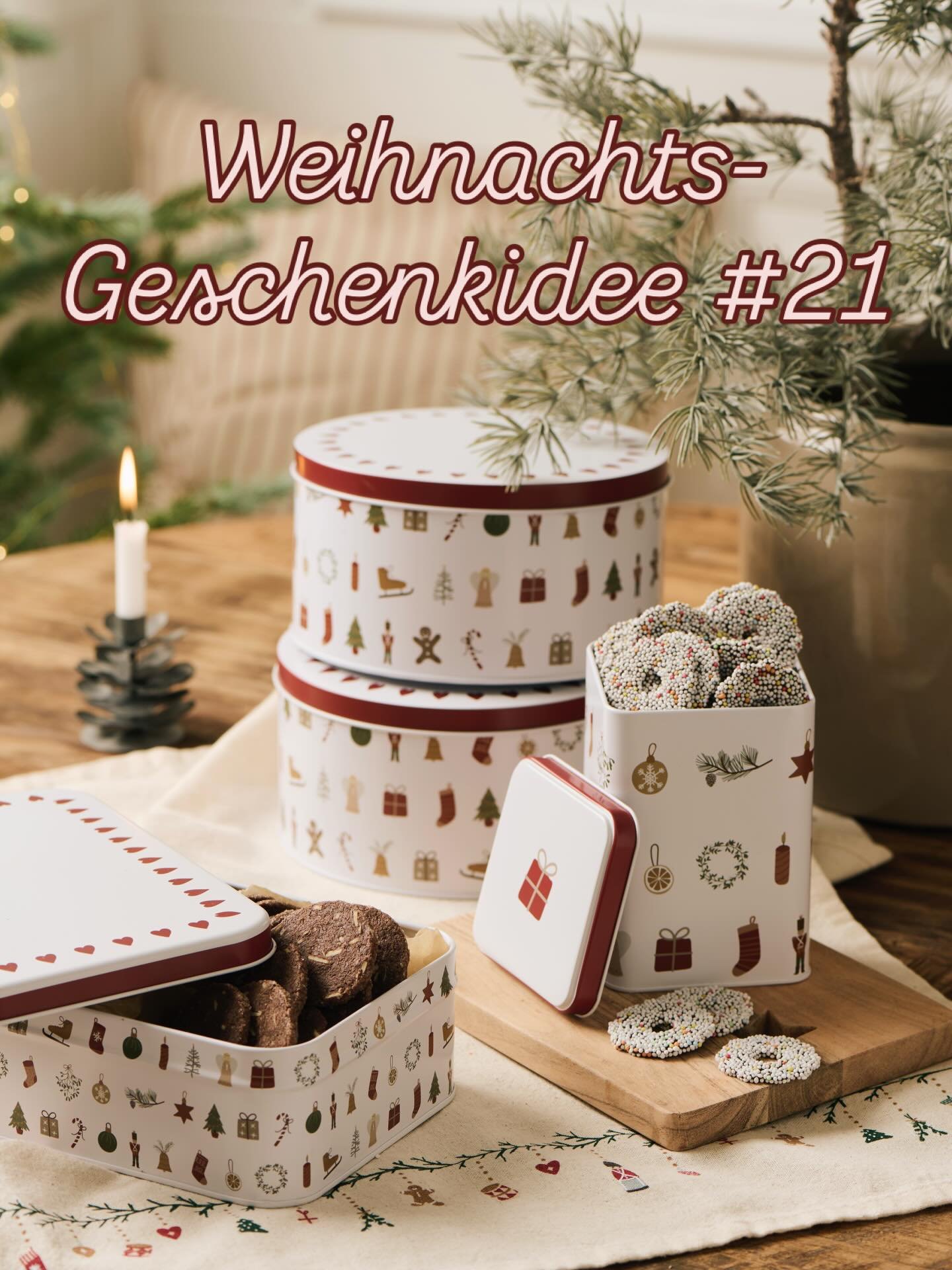 Geschenkidee Nr 21 

Was gibt es Sch&ouml;neres, als Selbstgemachtes zu verschenken? Dein Weihnachtsgeb&auml;ck bekommt in den skandinavisch angehauchten Dosen von @iblaursen einen ganz besonderen Platz und zaubert bei jedem &Ouml;ffnen ein L&auml;ch
