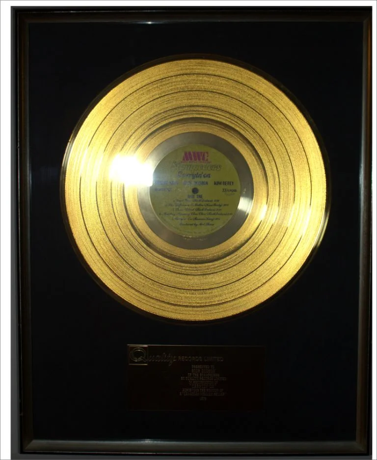 Gold Record for "Carryin' On"