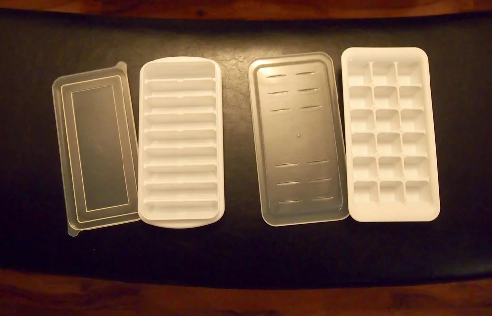 ダイソーで買った製氷皿が思った以上に優秀 りすと私と暮らし