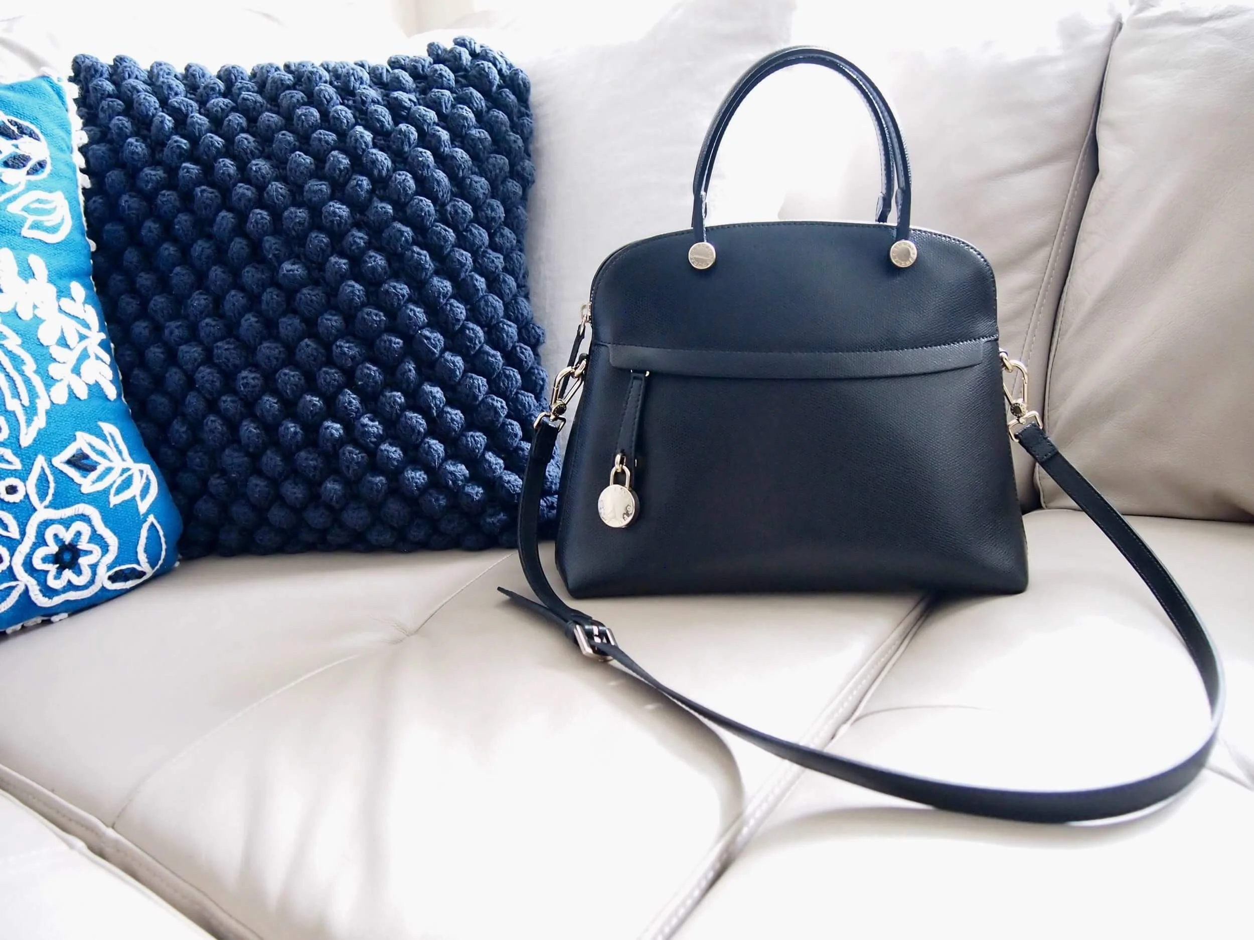 フルラ パイパー ネイビー ハンドバッグ FURLA - 【美品】フルラ 