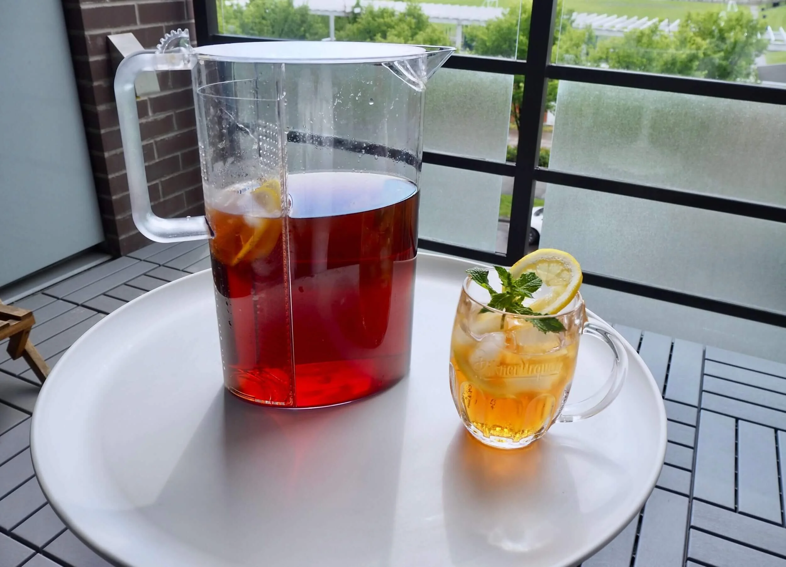 北欧ブランドのジャグの出番。夏日はおうちで楽しめる冷たいドリンクで乗り切ろう！
