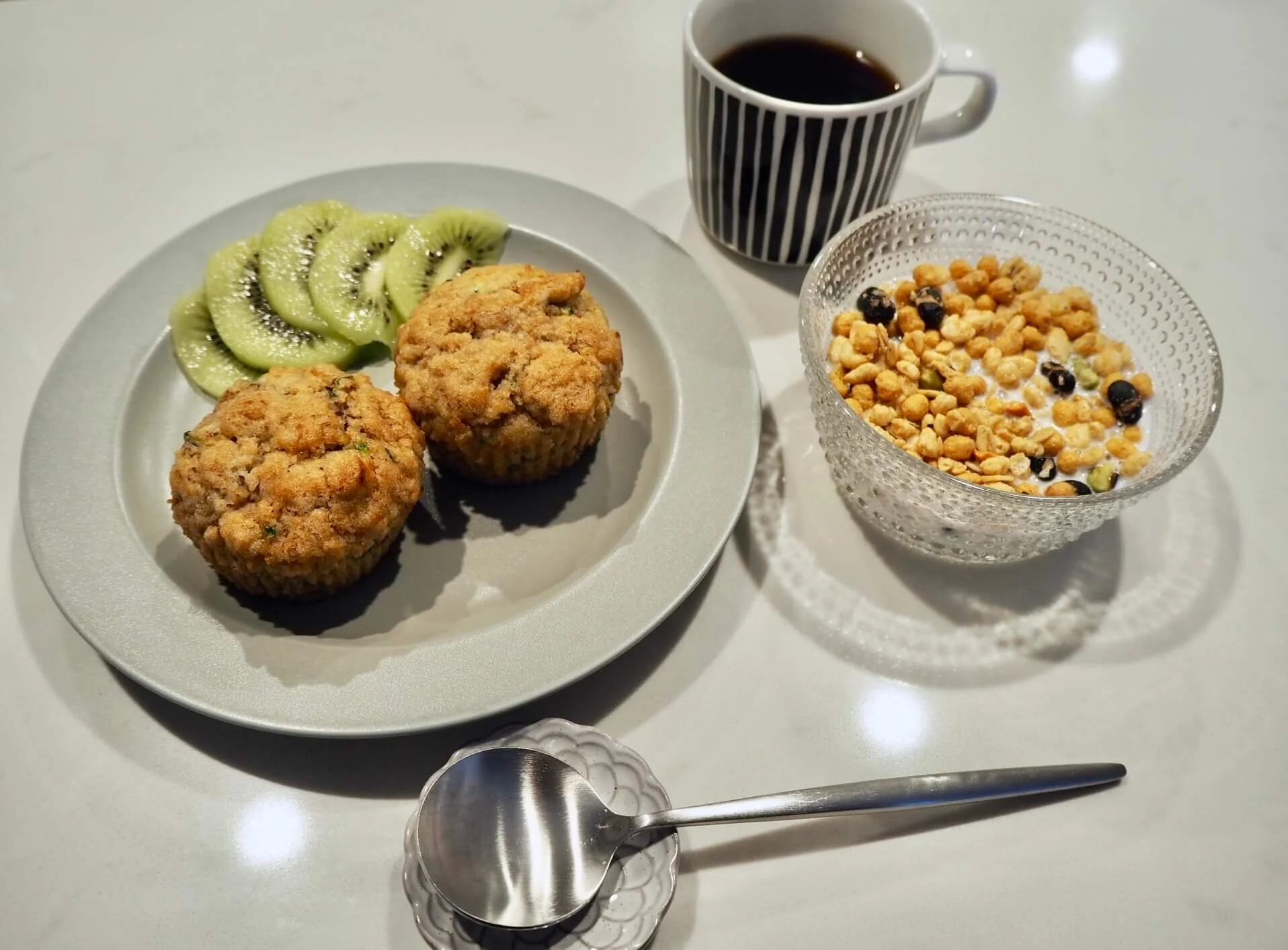 楽天で不動の人気。北欧生まれのガラスの器は可愛いさだけじゃなく使い勝手も良かった。