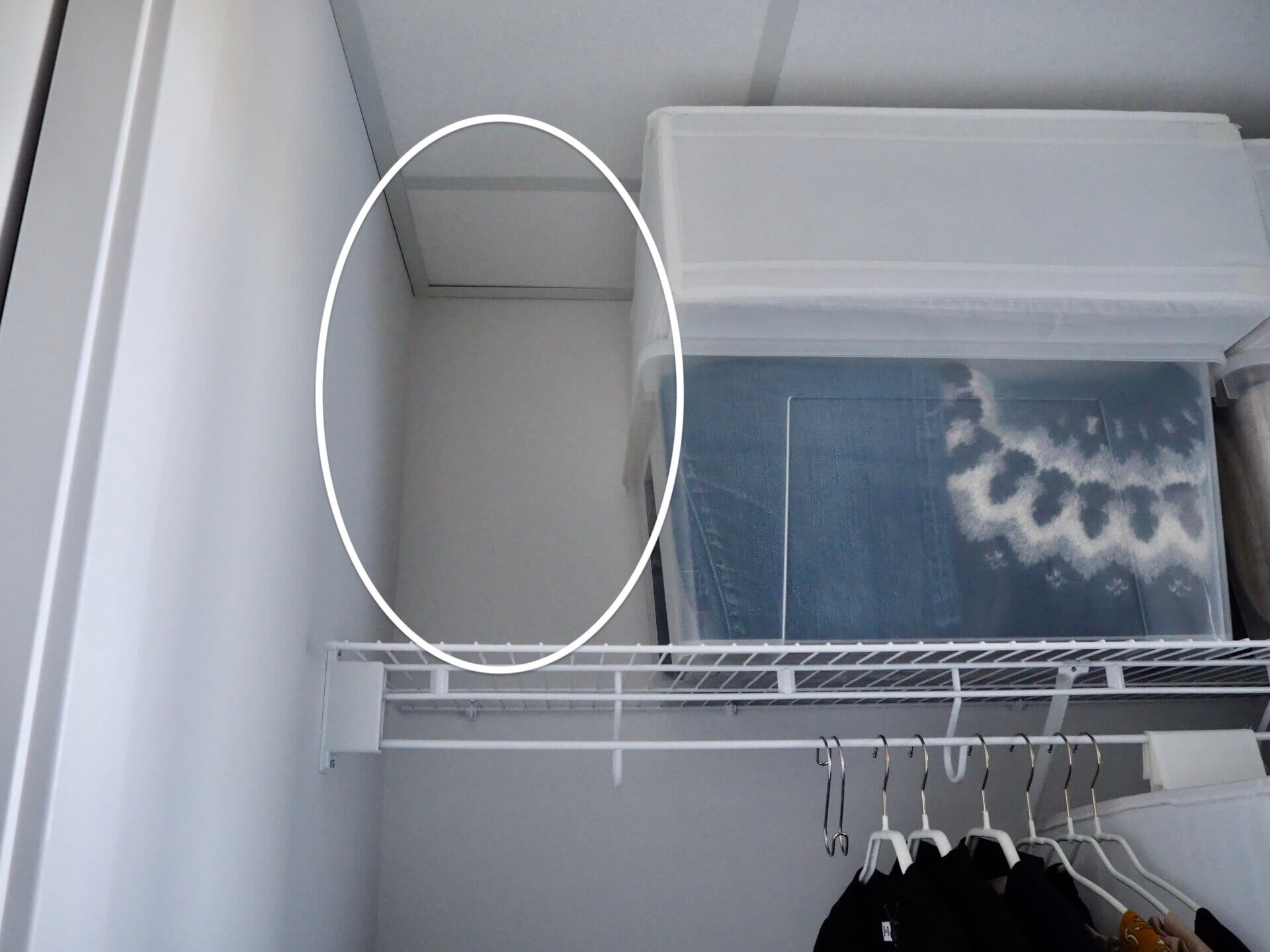 デッドスペースにぴったりフィット!IKEAストゥーク収納ケースが気に入った理由。