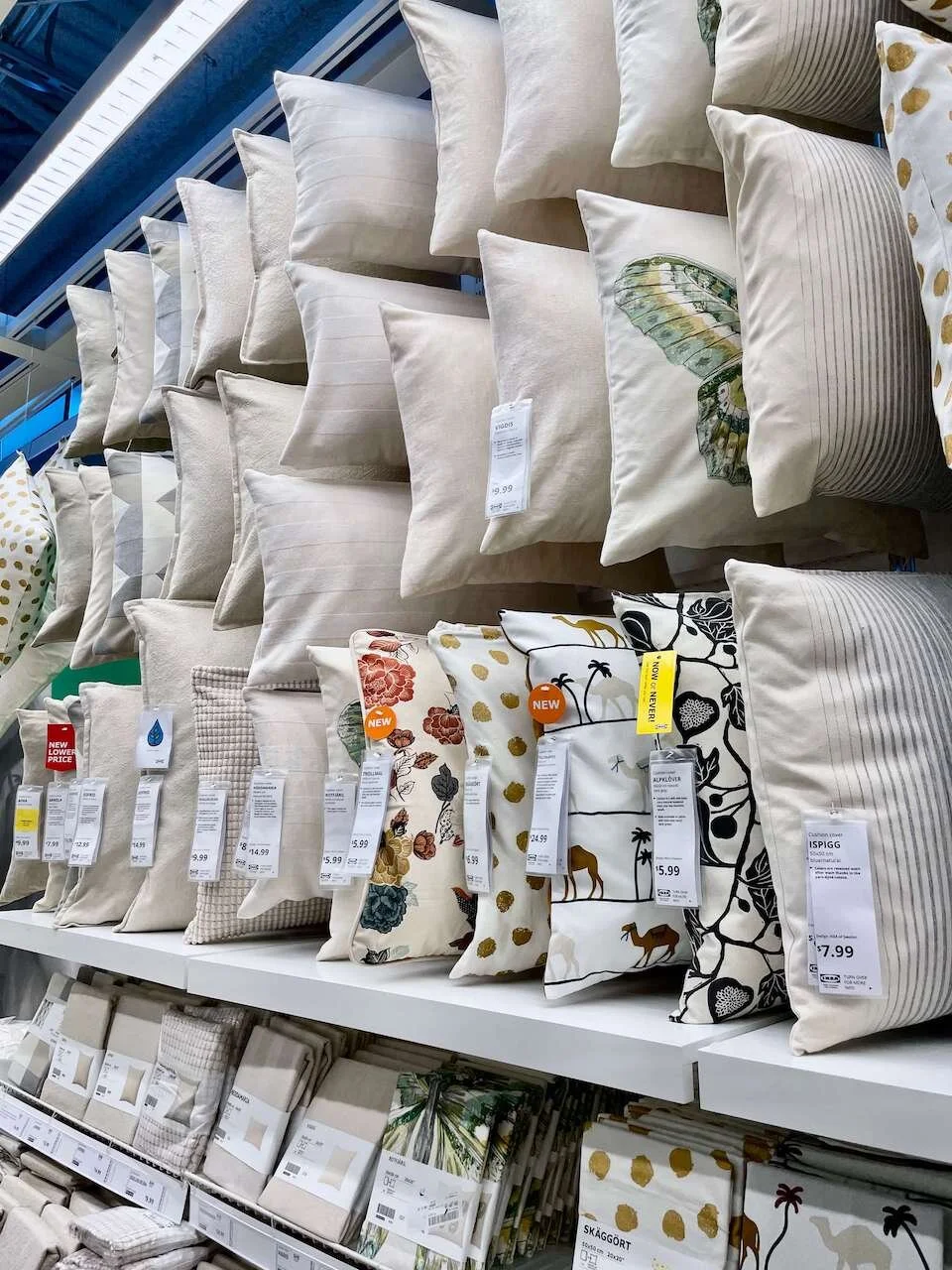 プチ模様替えにオススメ。IKEAの激安クッションカバーは色も豊富で使える！