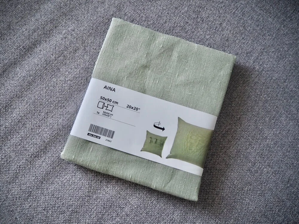 意外とグレーソファーに合う！IKEA春色アイテムでプチ模様替え