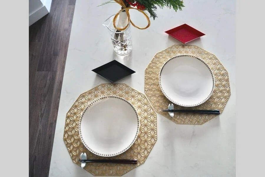 料理下手に欠かせないアレと北欧雑貨で新年のテーブルコーディネートを妄想。