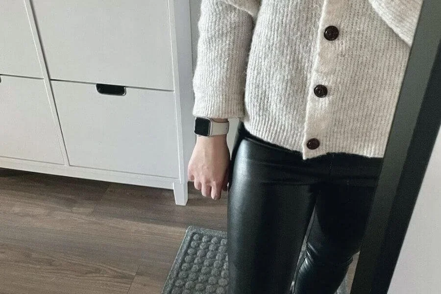 【アラフォー着画】新色スターライトがおしゃれ！アップルウォッチ買い替えました。