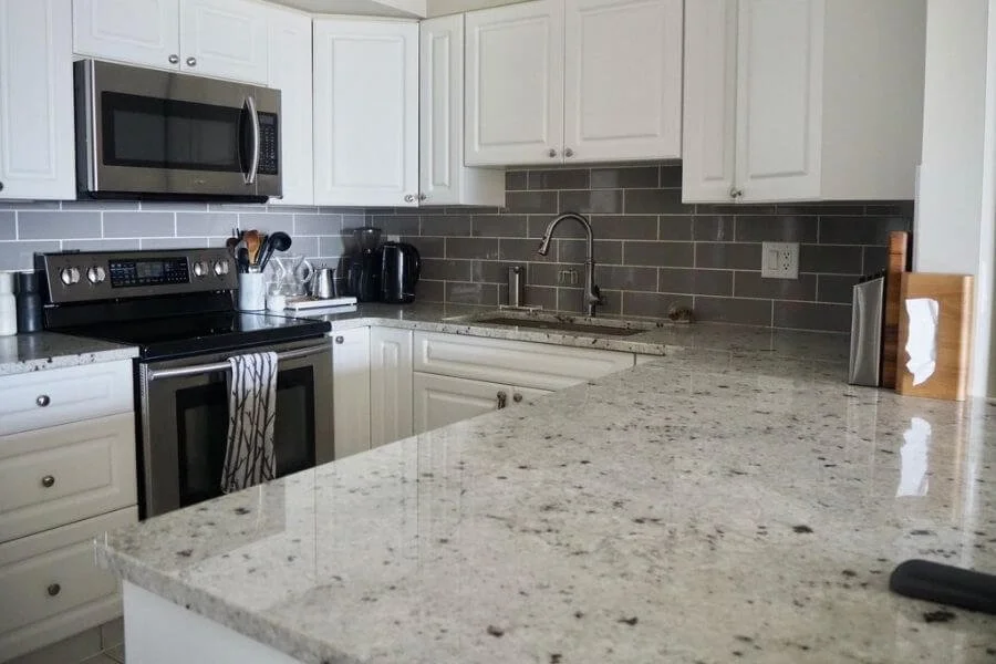 カインズ｜買えて満足！木製インテリア雑貨をキッチンへ。