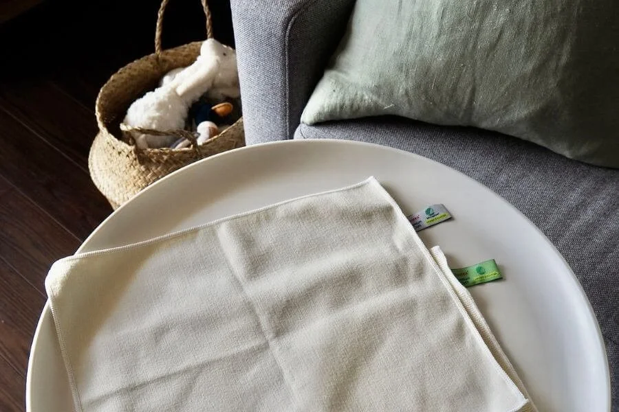 洗面所インテリアに違和感、色を変えて自分好みに変身。