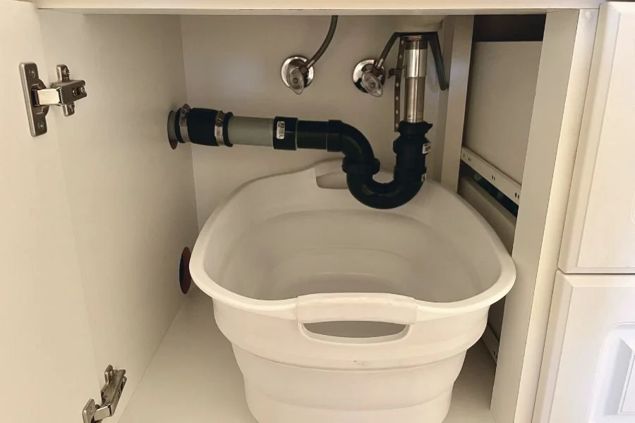 中古マンショントラブル。排水管に何か詰まって水が流れん！