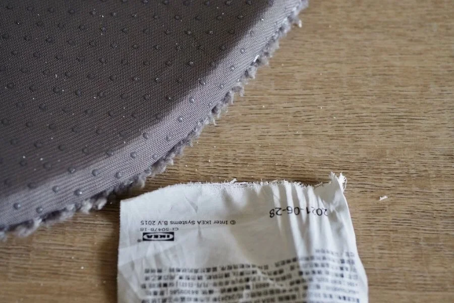 日頃から気になってたプチストレス解消！邪魔なIKEAタグ取ってみた。