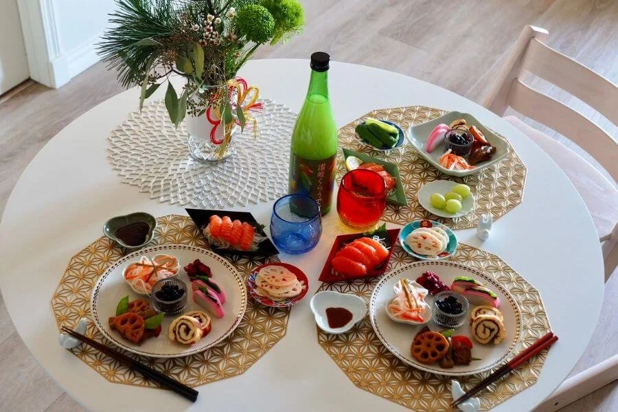 夫の縁起が‥苦笑 手作りワンプレートおせち＆お正月テーブル