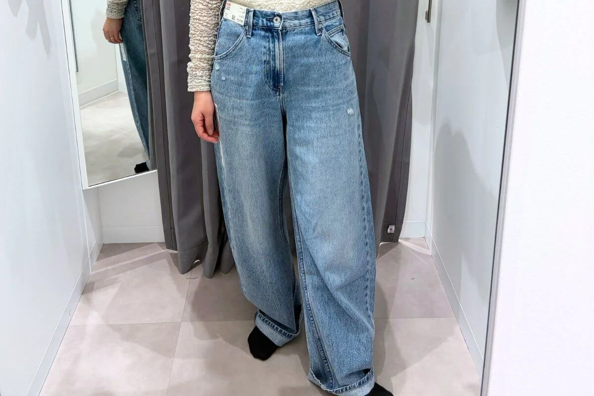 ユニクロで試着して買い損ねたジーンズと、爆買いしたもの