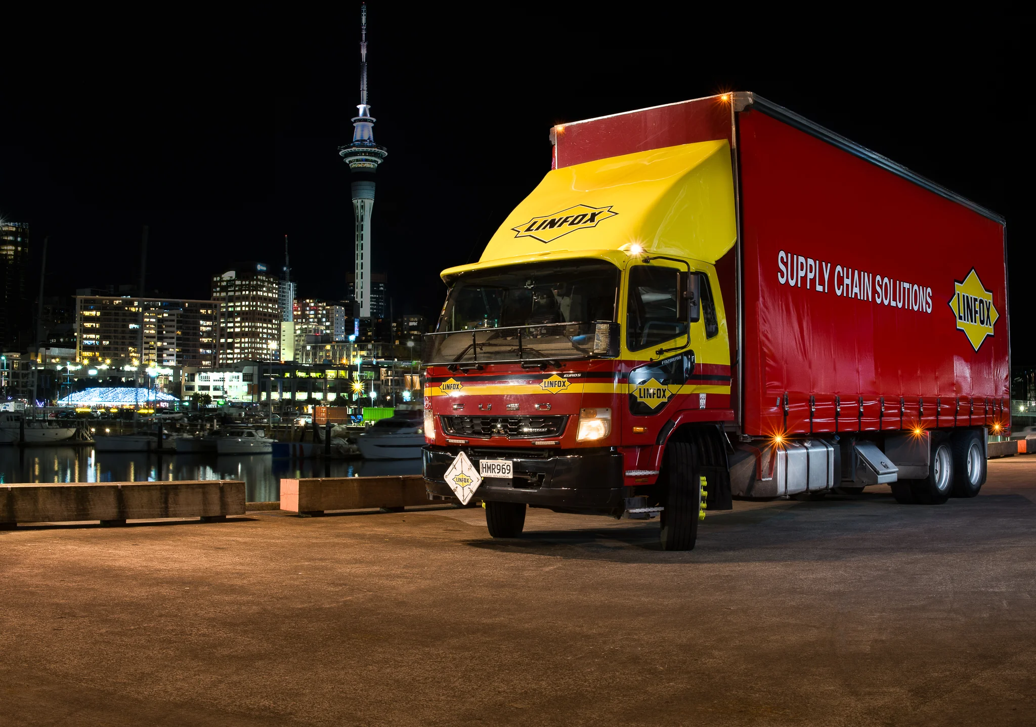 Linfox Logistics City truck