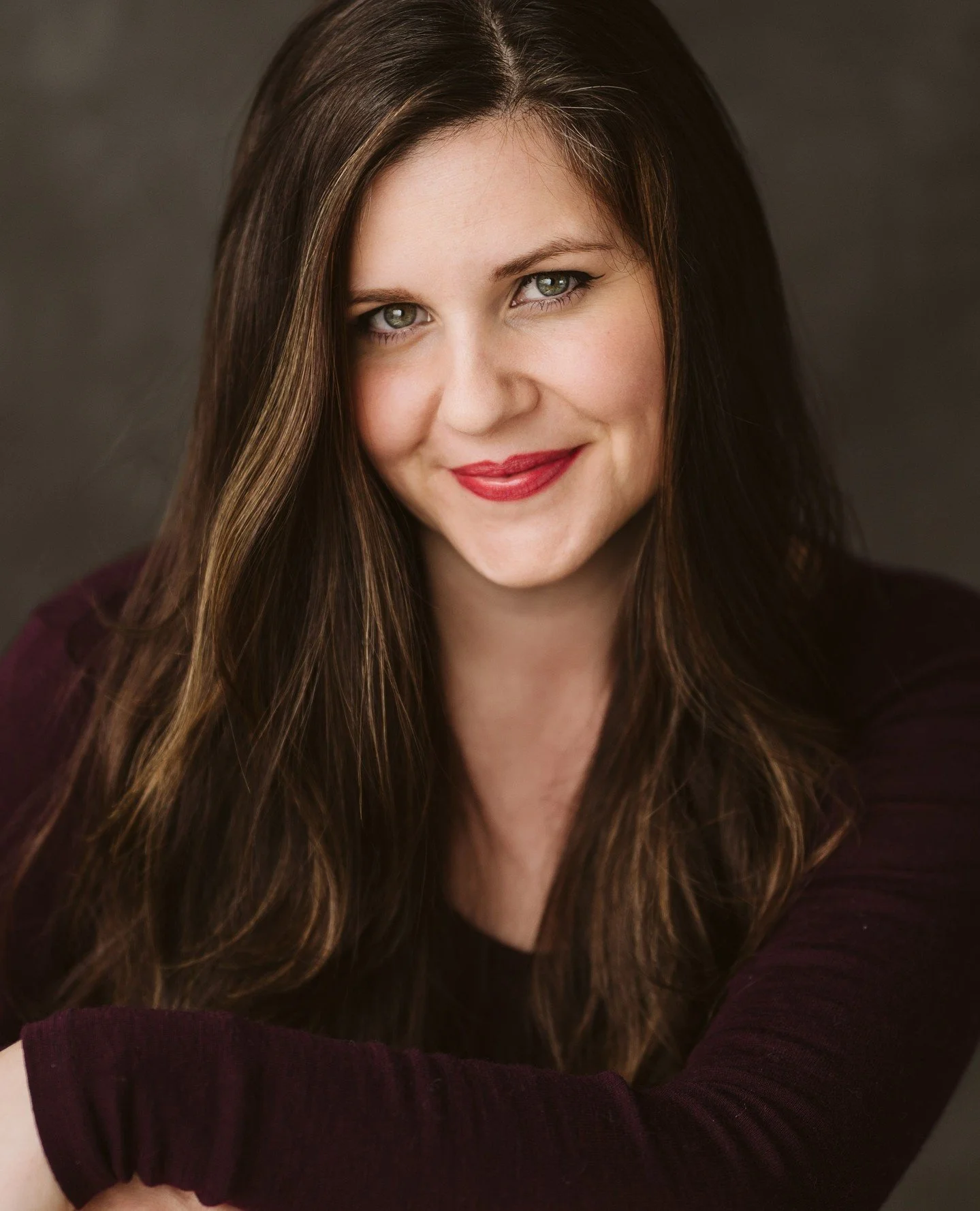 The Actor's Casting Headshot Checklist &mdash; does your headshot pass the test?⁠
⁠
✅ It looks like you (if you walked into an audition, they&rsquo;d recognise you)⁠
✅ Clear, sharp, and professionally lit⁠
✅ No weird shadows, props, costumes or distr