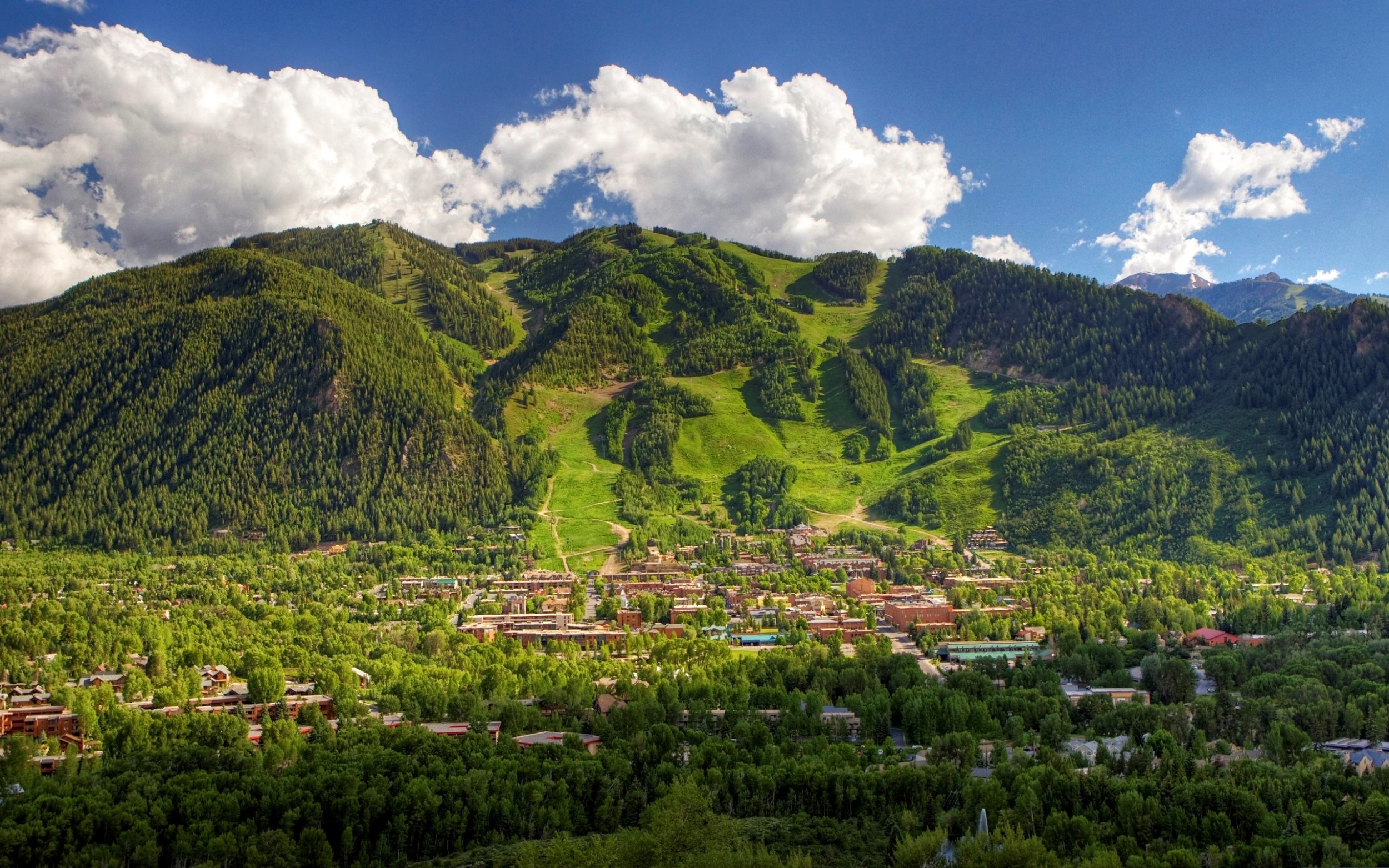 AspenTown_Enhancer-2560x1600.jpg