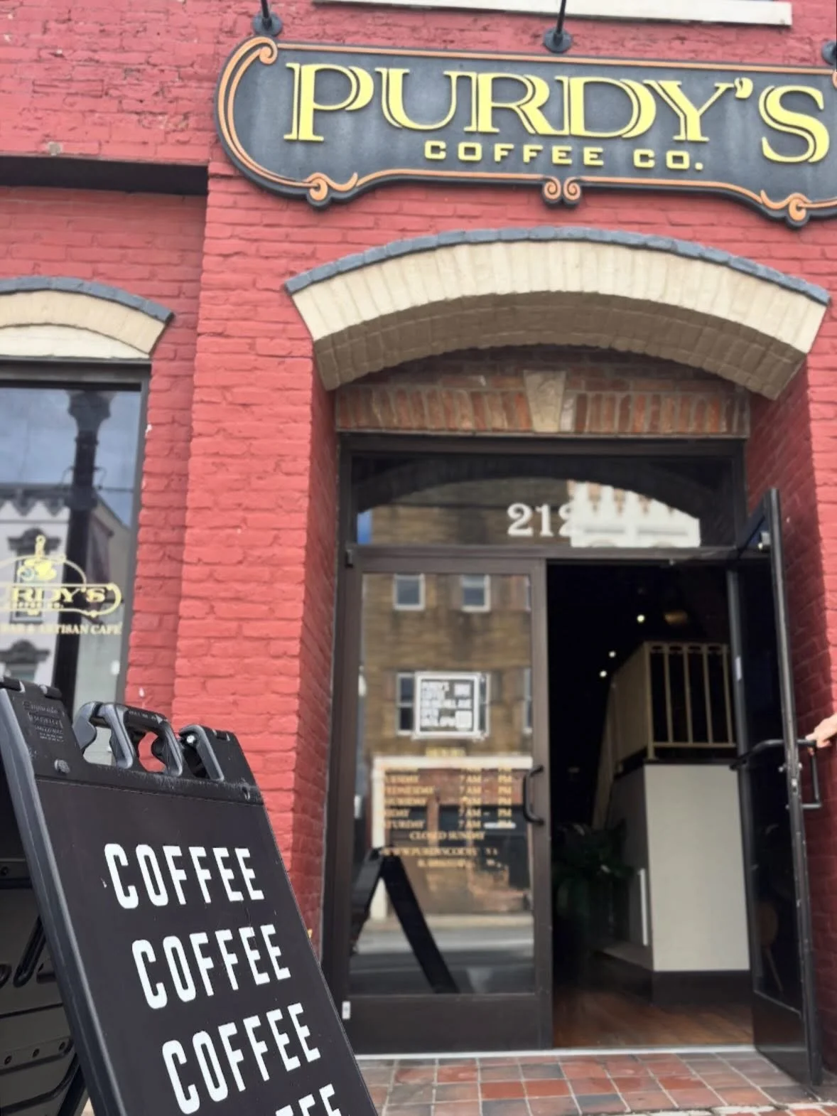 Your weekend plans: coffee &amp; farmers market ☕️💐

The Madison County Farmers Market kicks off the season tomorrow in its new North 1st Street location! It&rsquo;s just a short walk from our downtown location! 

The market is open from 9-1pm. 

Gr