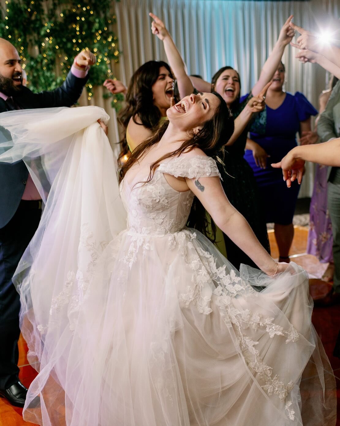 // Megan + David / The Lodge at St Edward&rsquo;s //
The holiday vacation energy we all need! $100 to anyone who wants to guess what song Megan is vibing to. Two clues: Disney + and an ancestral spirit dragon. 🐉 

Photographed for @sungold.studios 
