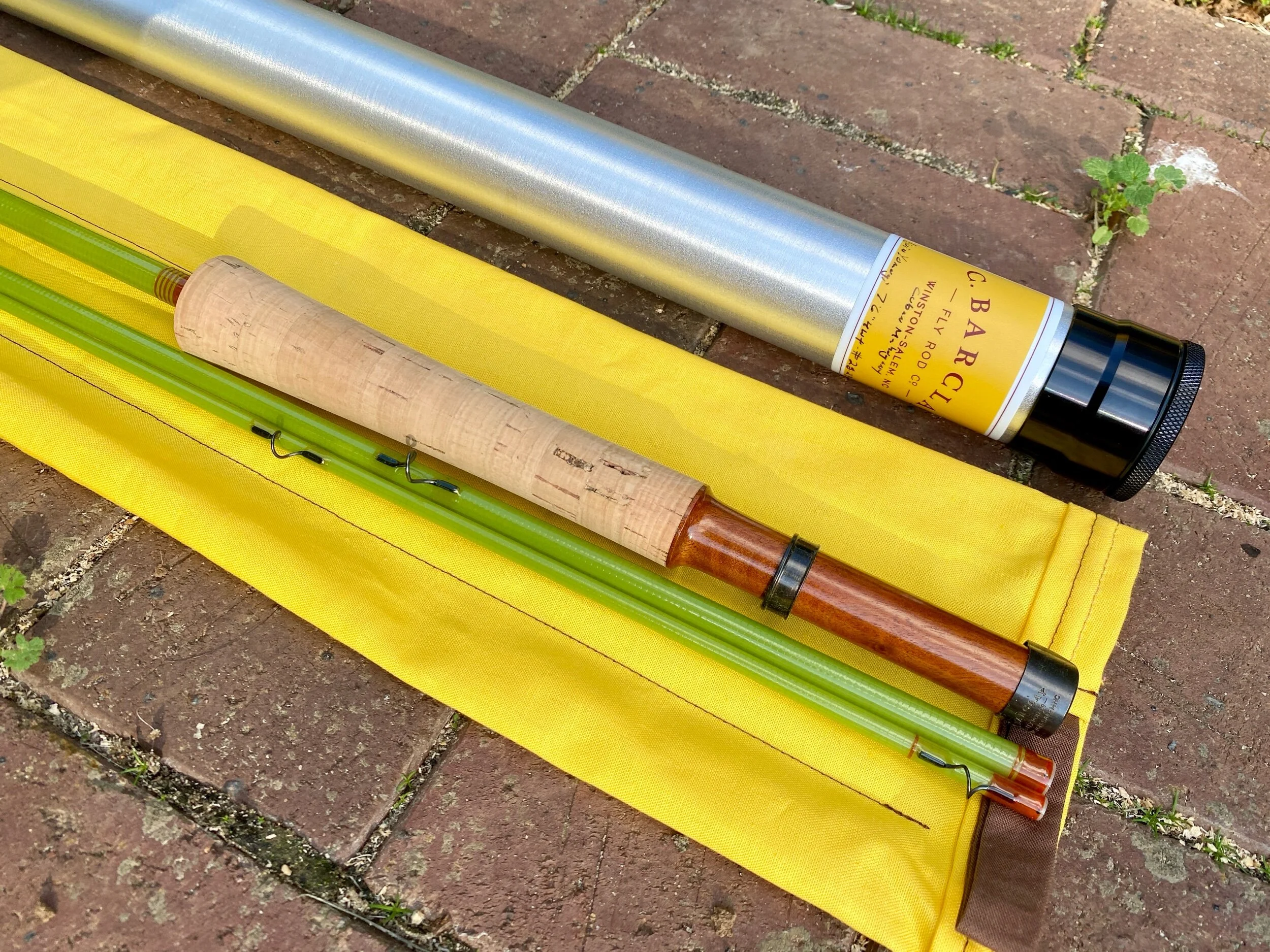 Ijuin Yomogi 7'6" 4wt 3 piece #28-23 Cuban Mahogany