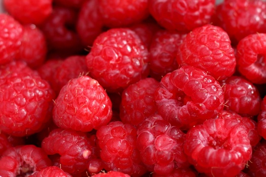 food-healthy-red-summer-medium.jpg