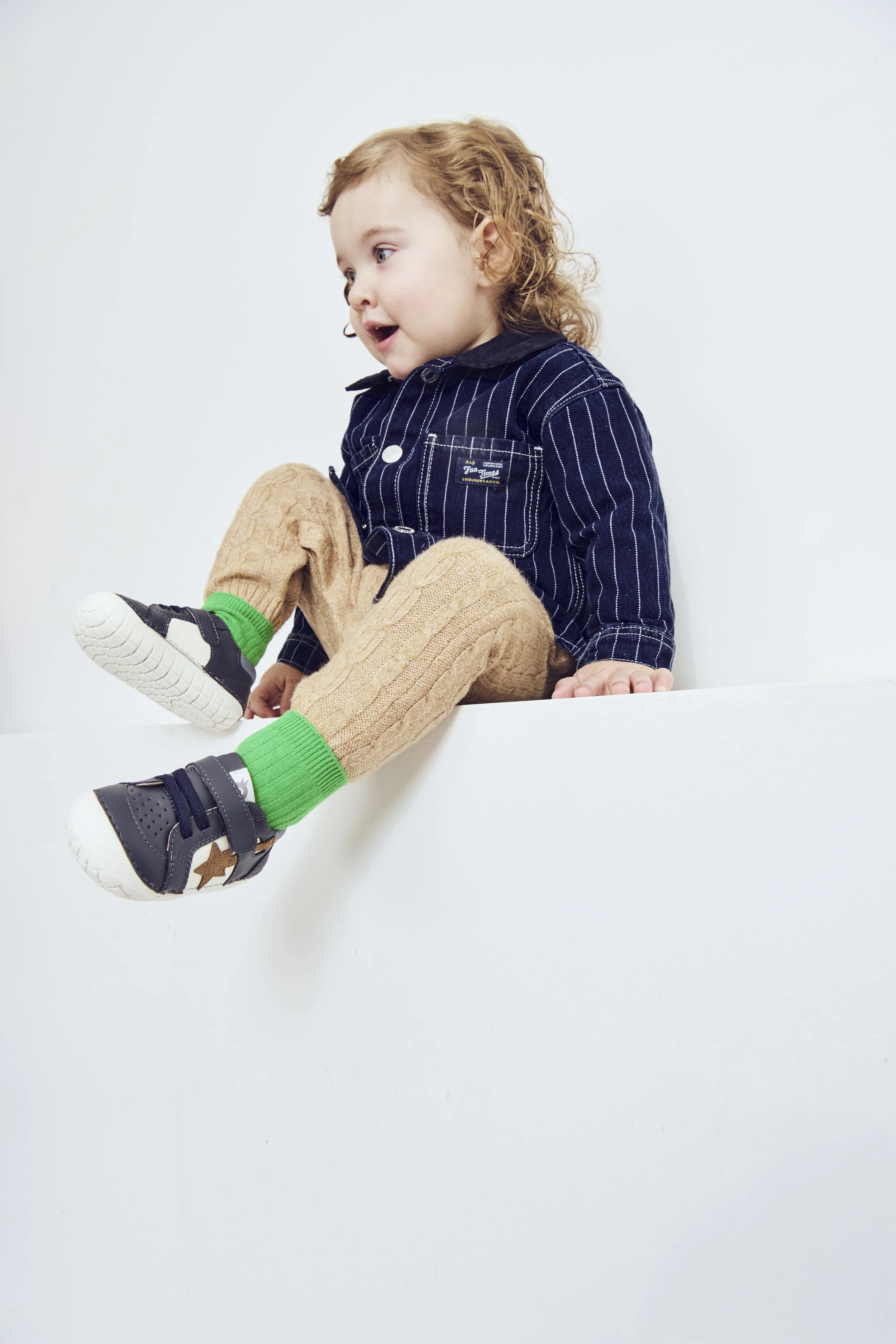 4114 Pavesta NAVY TAN SUEDE 2.jpg