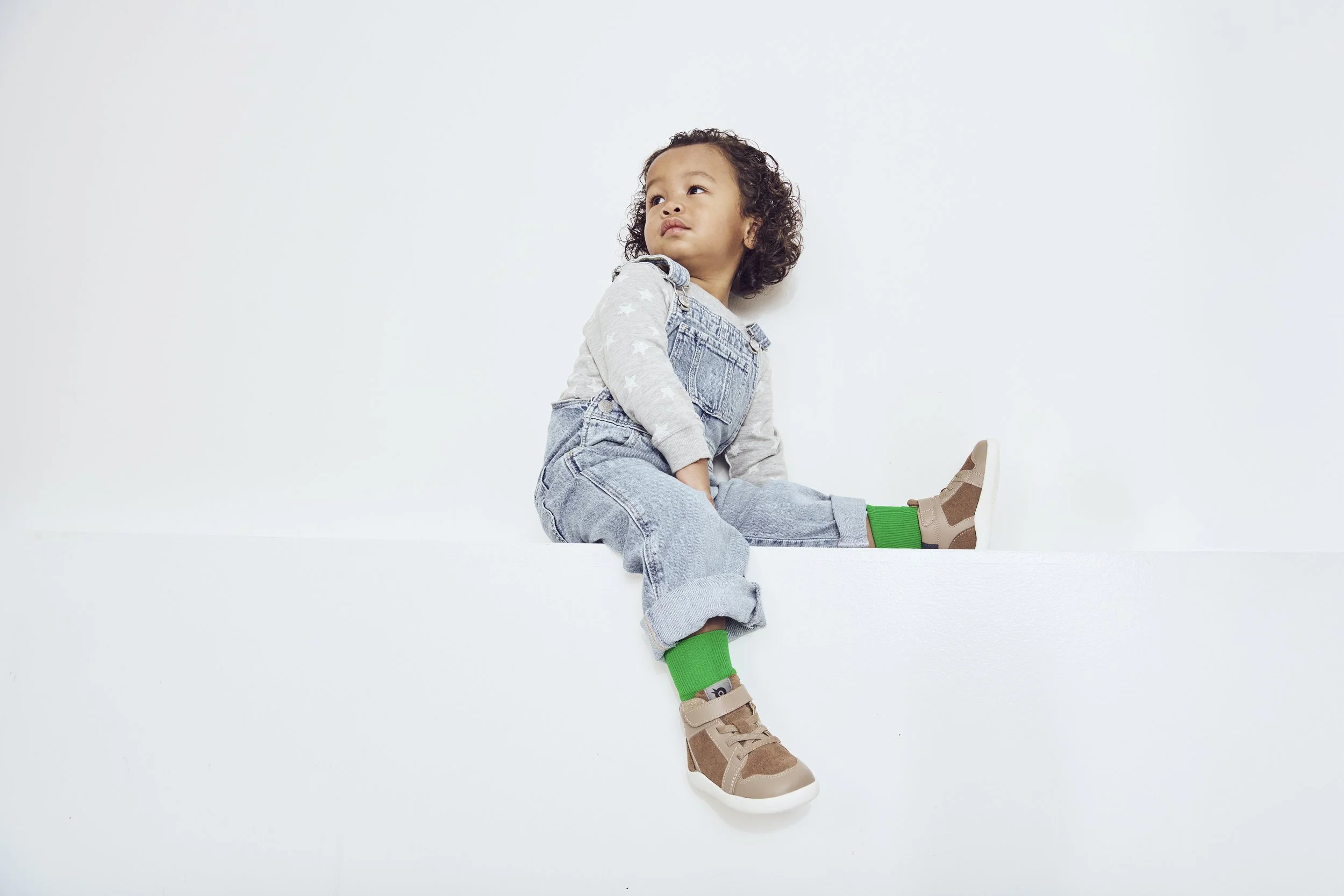 8127 Jump Ground TAUPE TAUPE SUEDE NAVY 6.jpg