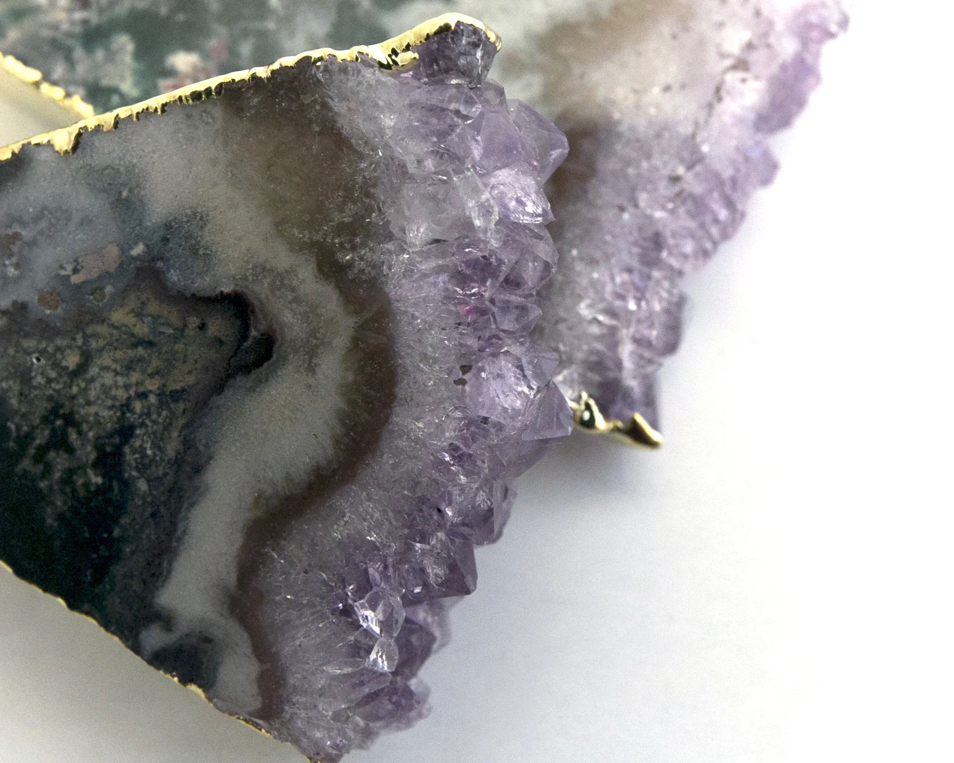 Adorn_Macro_01.jpg
